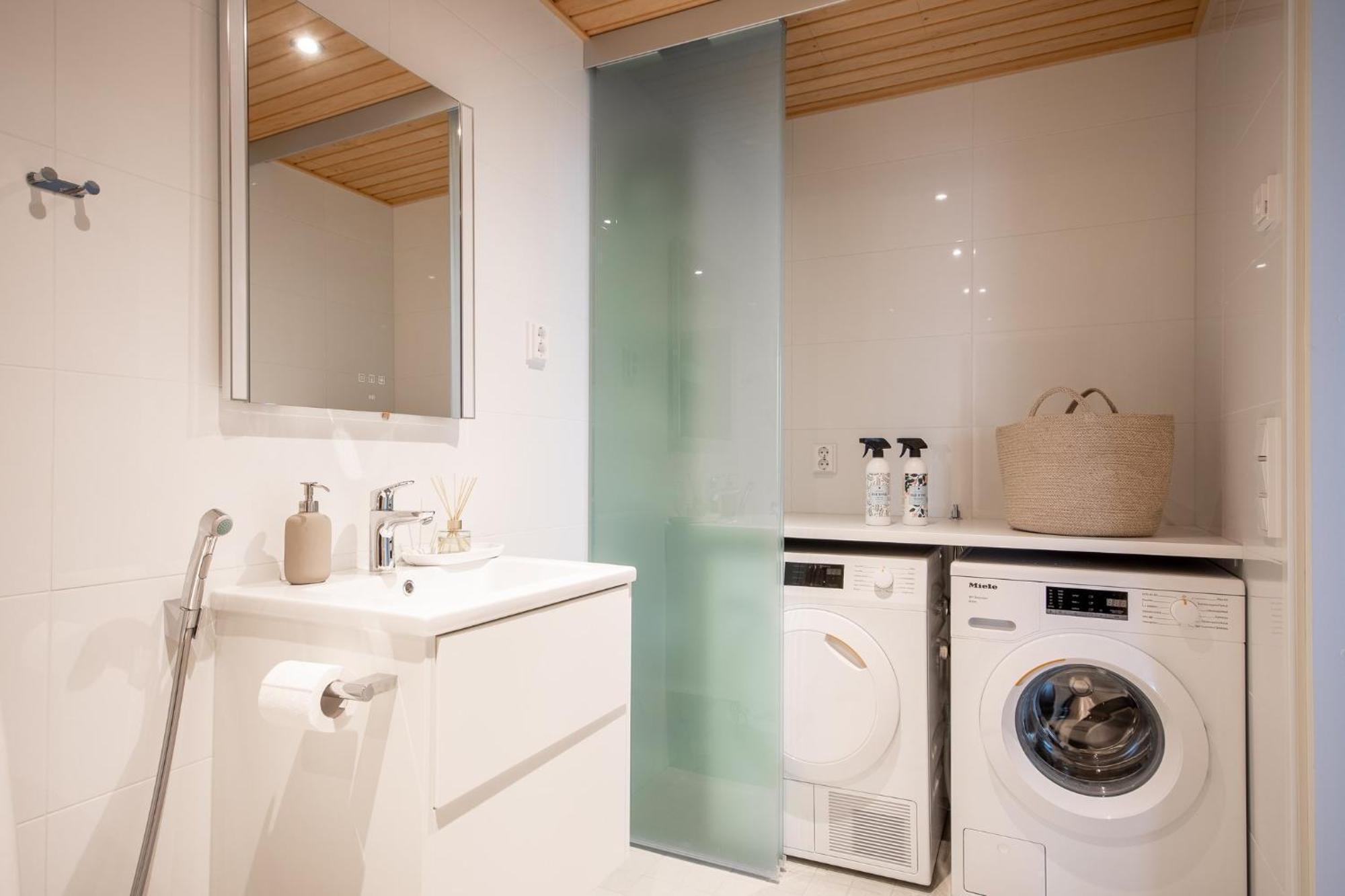 Luxury Penthouse With Stunning Sea Views & Private Sauna 赫尔辛基 外观 照片